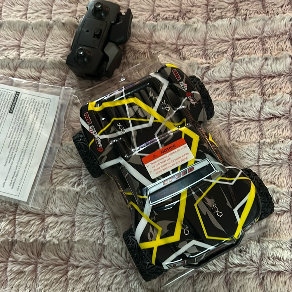 Behar Remote Control truck